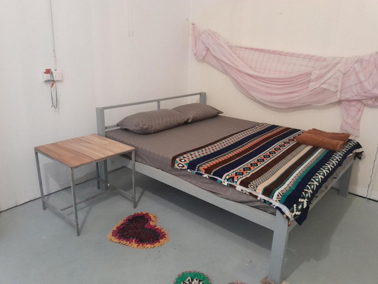 Golden Snake Guesthouse Beach Koh Rong Sanloem Exterior foto